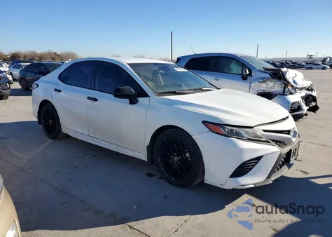 2019 Toyota Camry L z USA, uszkodzony, nr VIN 4T1B11HK5KU293239